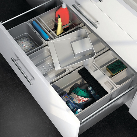 NinkaPlast NinkaPlast Система сортировки ASSISTENT с разделителем, щеткой, совком 52,5 л, фасад 900 мм, серый